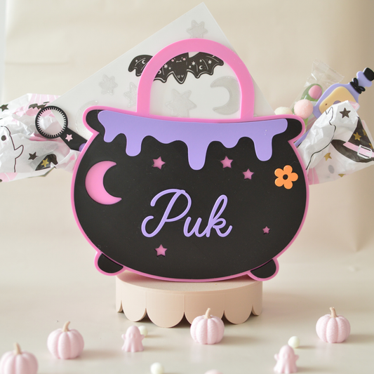3D printed Halloween cauldron treat box personalised with a child's name